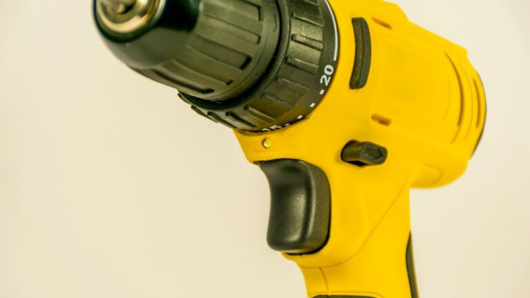 Furadeira e Parafusadeira DeWalt